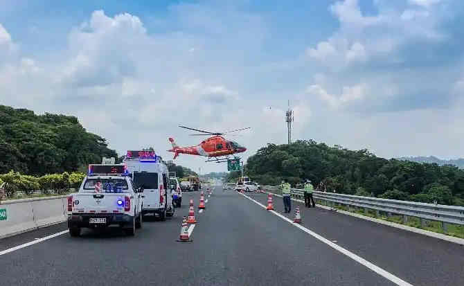 永修高速公路汽车救援案例